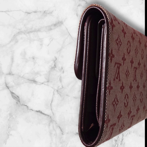 Louis Vuitton Mini Lin Porte Tresor  Wallet - Picture 5 of 9